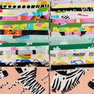 Mini I Spy 2.5 inch Charm pack of 50 squares
