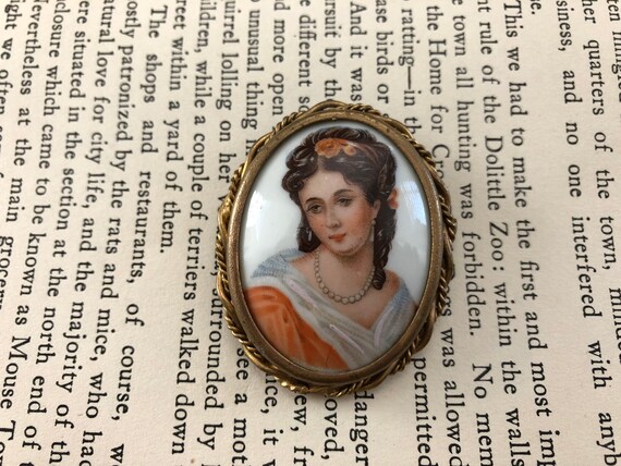 Limoges Vintage Porcelain Portrait Brooch/Pin // Limoges France Porcelain Brooch