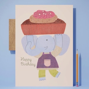 Feliz aniversário, elefante, cupcake, cartão, saudações
