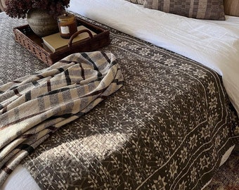 Brown Kantha Quilt/Kantha Quilt King/Light Weight Block Print Quilt/Kantha quilt Queen/Kantha Coverlet/Kantha Throw Blanket/Gift for Mom