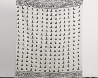 Arrow Throw blanket/Couch cover/Bed throws/Boho throw blanket/Sofa cover/Sofa throw/Cotton throw blanket/Gift for her/Holiday Gift