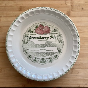Country Harvest Strawberry Recipe Pie Dish
