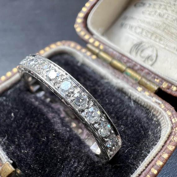 Vintage diamond ring half eternity 18ct white gold US size 7.5 UK size P