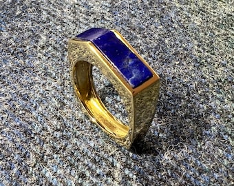 Vintage lapis lazuli ring 18ct gold designer 1980’s