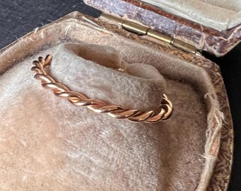 Twist ring US size 7.5 UK O 1/2 handmade