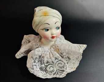 Busto de Pierrette de porcelana Art Déco antiguo de la década de 1920 - Figura rara de Boudoir Pierrot