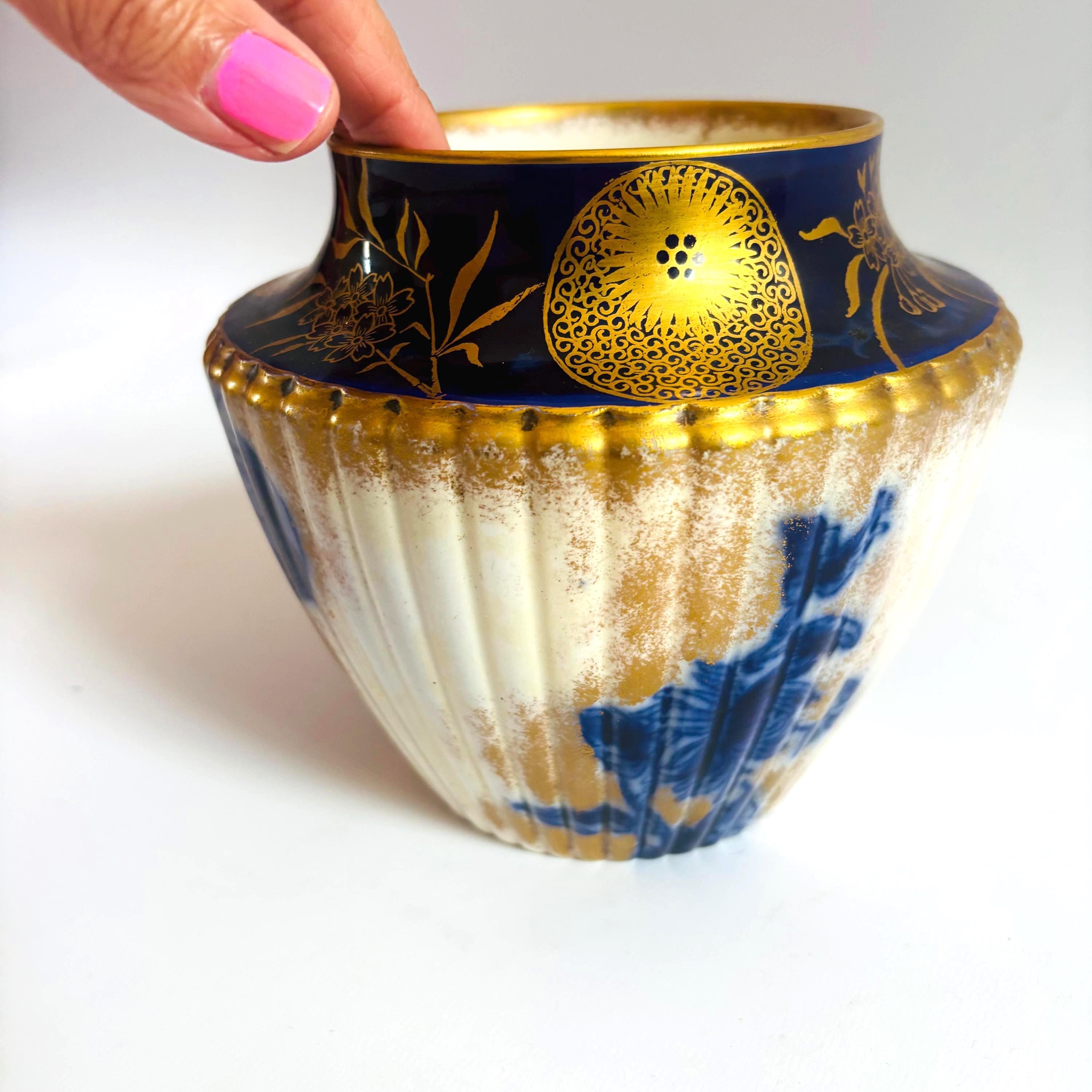 アンティーク　ドルトン・バースレム　ベース（花瓶）（イギリス） Doulton burslem vase - Etsy 日本