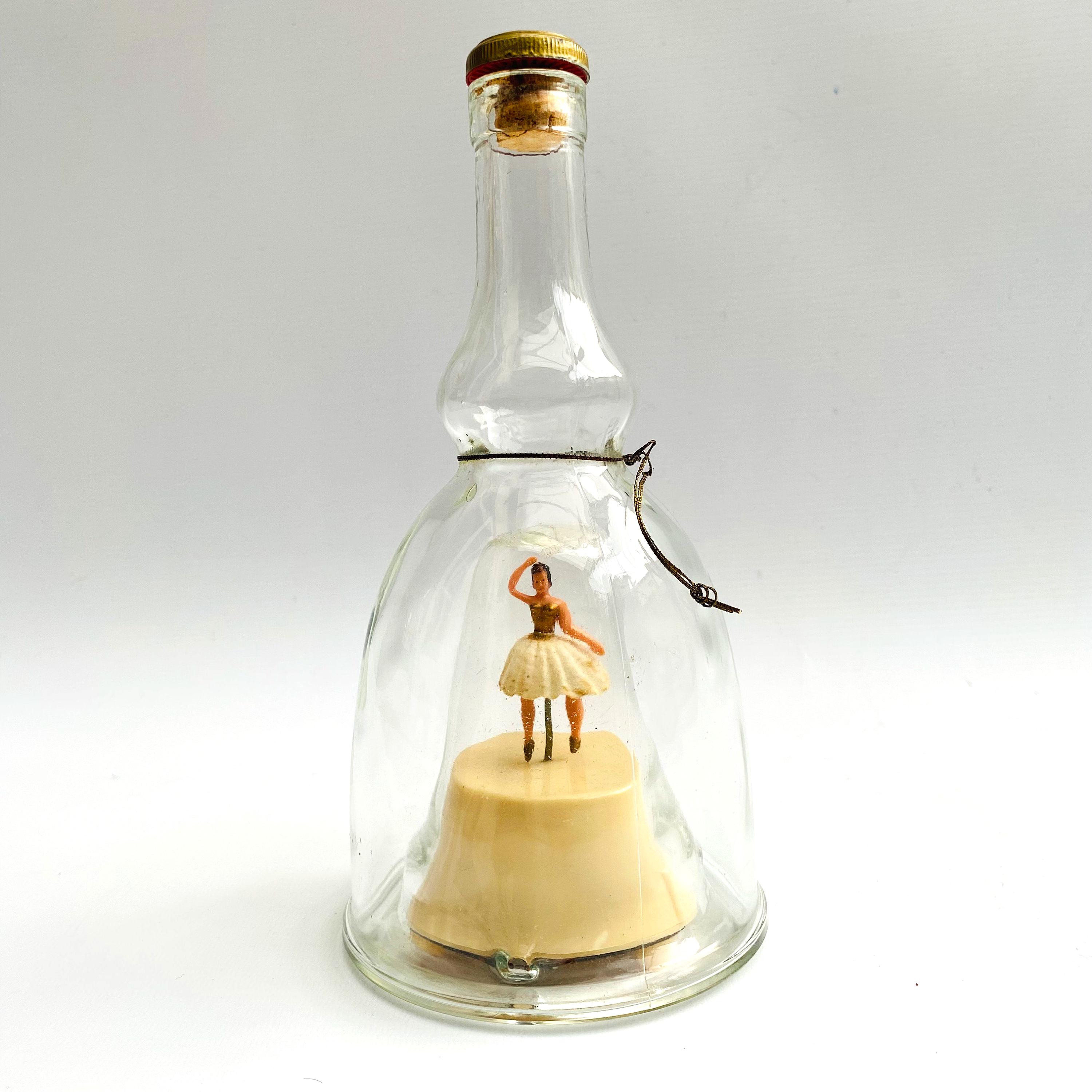Bols ballerina liquor bottle - Etsy 日本
