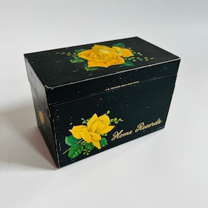 Lovely 1940s Enamel Tin 'Home Records' with poem inside lid handpainted with Yellow Rose - Delightful little treasure box