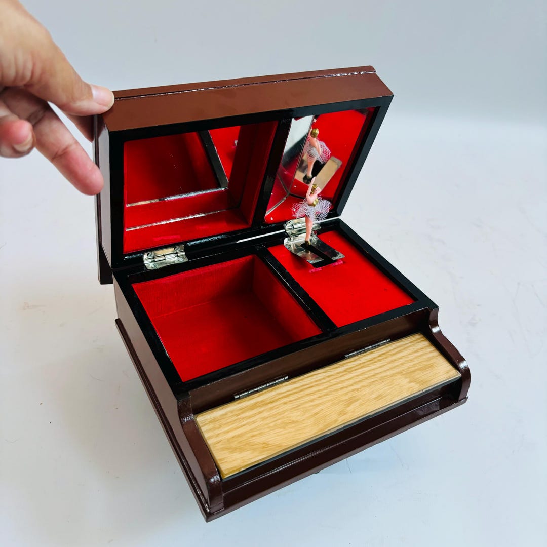【レア】Couronne de Muse ジュエリーボックス　NARUMI Vintage Norcrest Lusterware Set: Dogwood Jewelry Box & Ashtray - Etsy