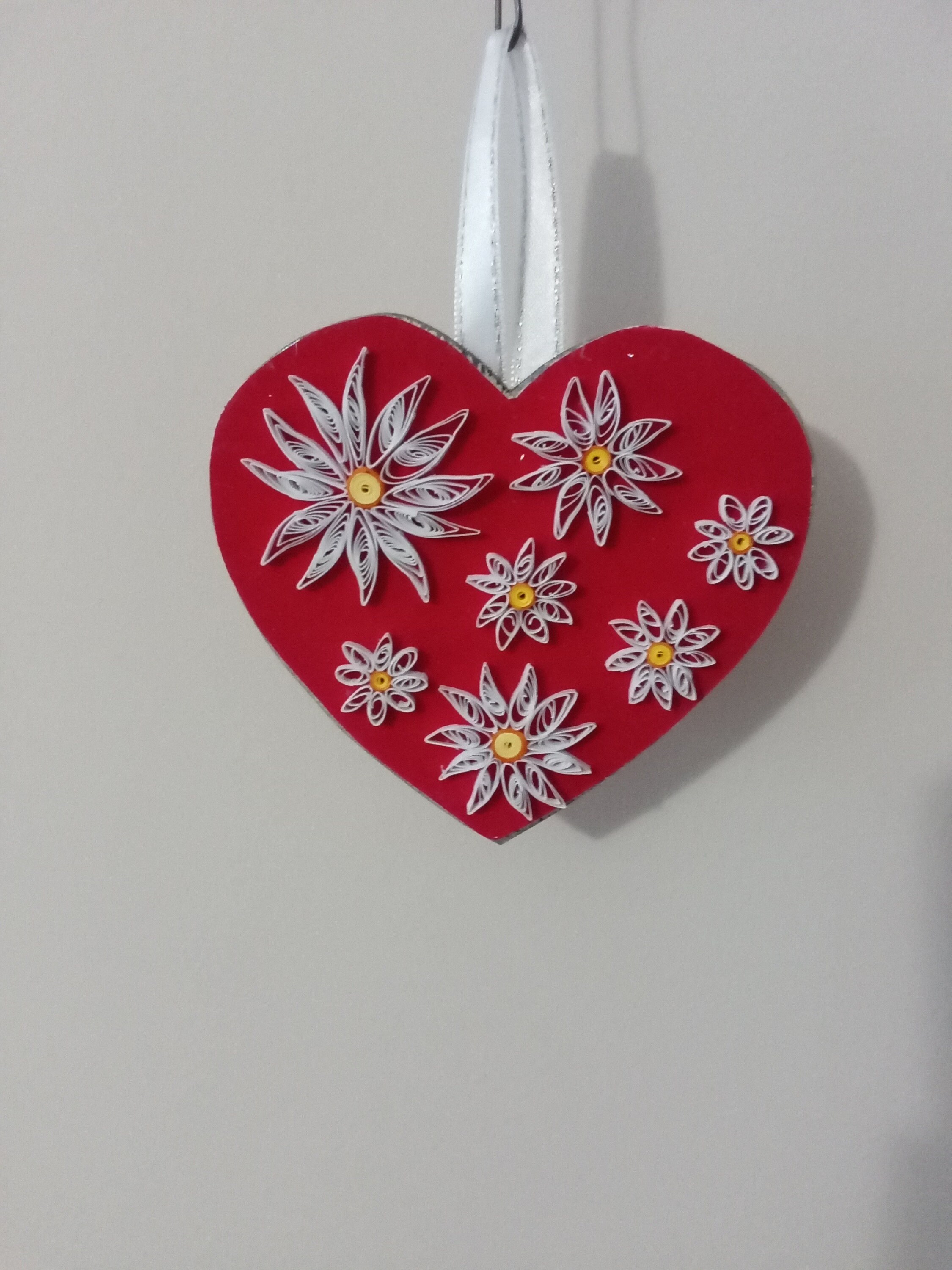 Сърце с бели цветя подарък за любим човек подарък за | Etsy