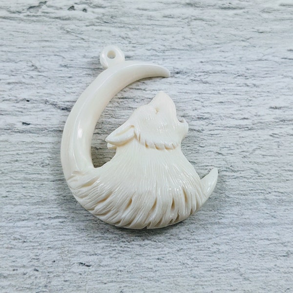 Hand Carved Buffalo Bone Howling At The Moon Wolf Pendant, Animal, 38x32mm, Nature, Wildlife