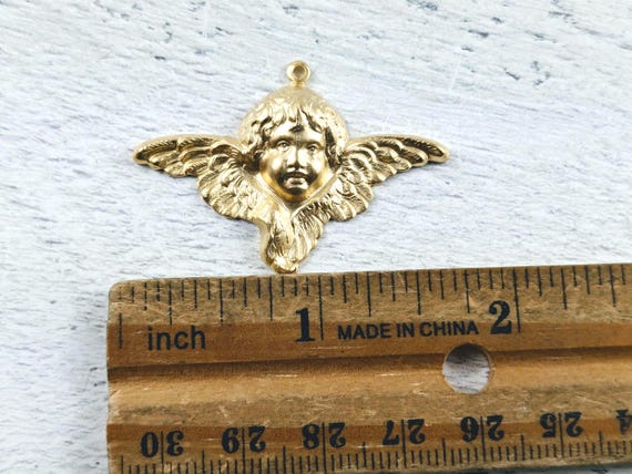 マットゴールドメッキ 天使ペンダント、翼、天使、1個 30 x 40 mm