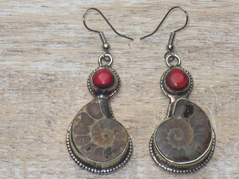 Shell Nepal, Tibetan Silver Natural Ammorite Fossil and Coral Gemstone Repousse Earrings or Charms Ocean