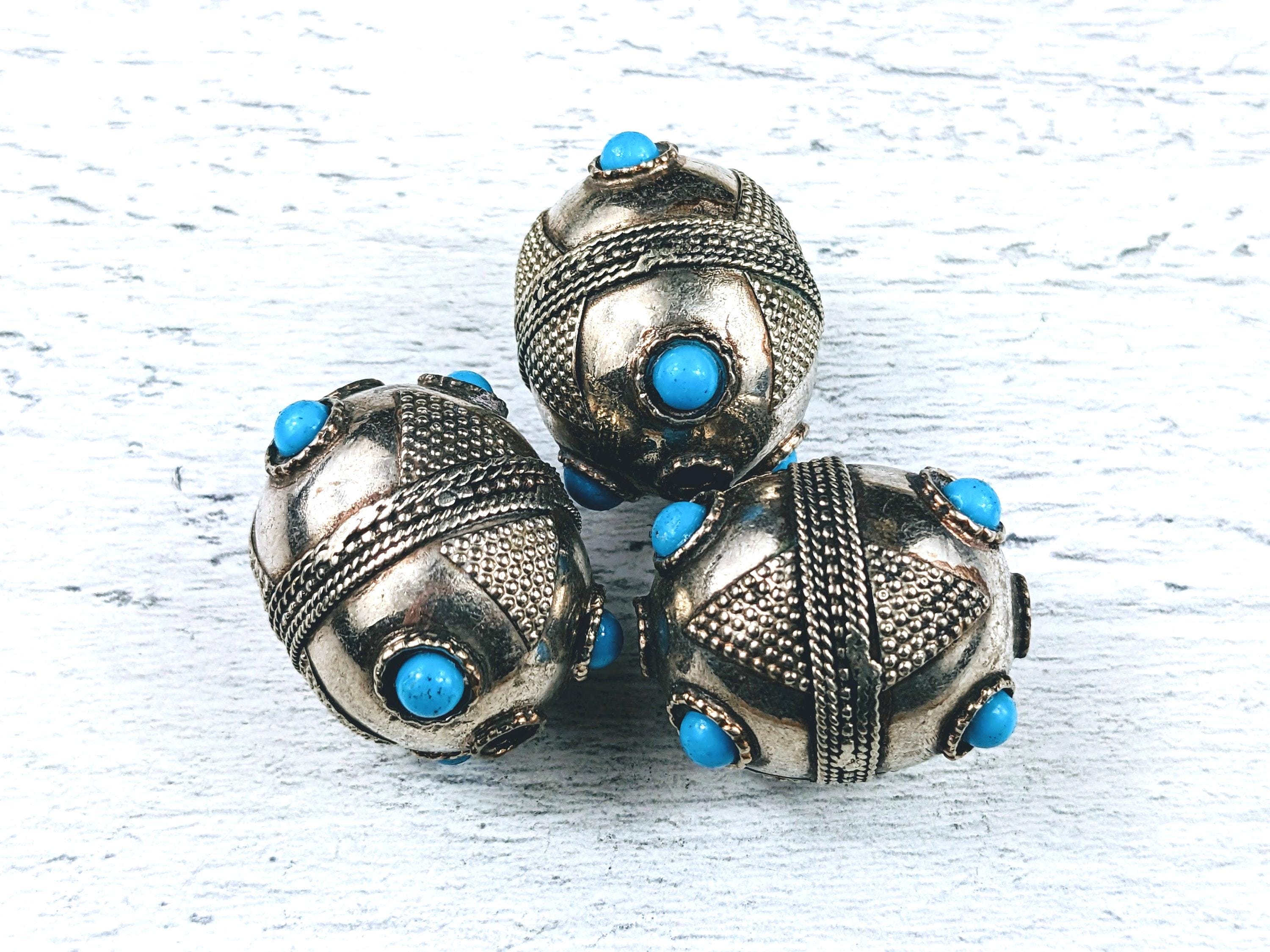 ヴィンテージ ハンドメイド シルバー トルクメン ダイヤモンドと