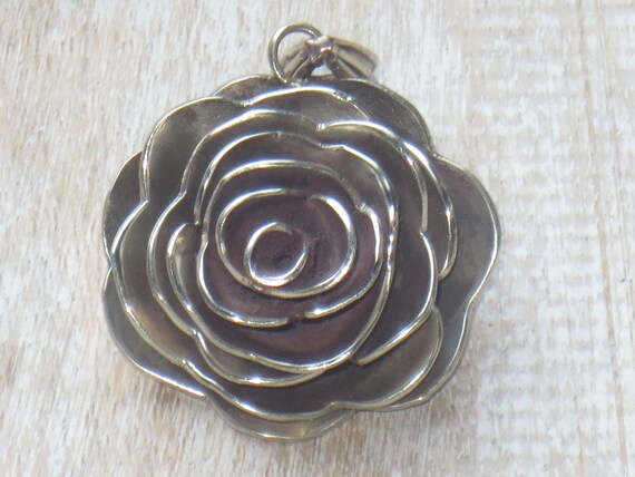 Large Tibetan Silver Flower Pendant Nepal Nepalese Ethnic - Tibetan Silver Flower Pendant Large Tibetan Silver Flower Pendant Nepal Nepalese Ethnic - Tibetan Silver Flower Pendant