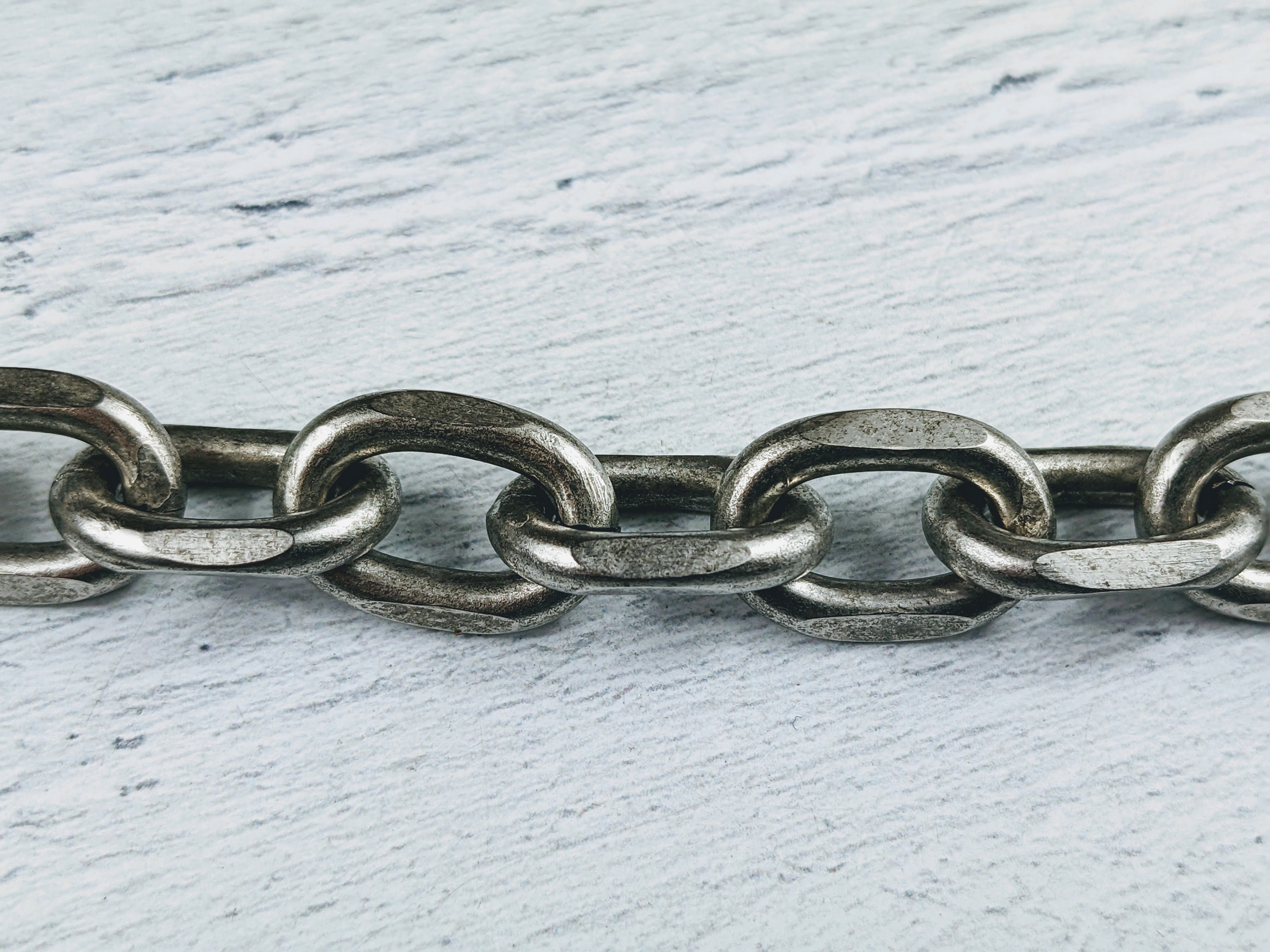 Large Chunky Antique Silver Flattened Cut Oval Link Cable Chain, 12x17mm, Sturdy, Heavy Link, Unisex, Men, Women - Etsy Large Chunky Antique Silver Flattened Cut Oval Link Cable Chain, 12x17mm, Sturdy, Heavy Link, Unisex, Men, Women - Etsy