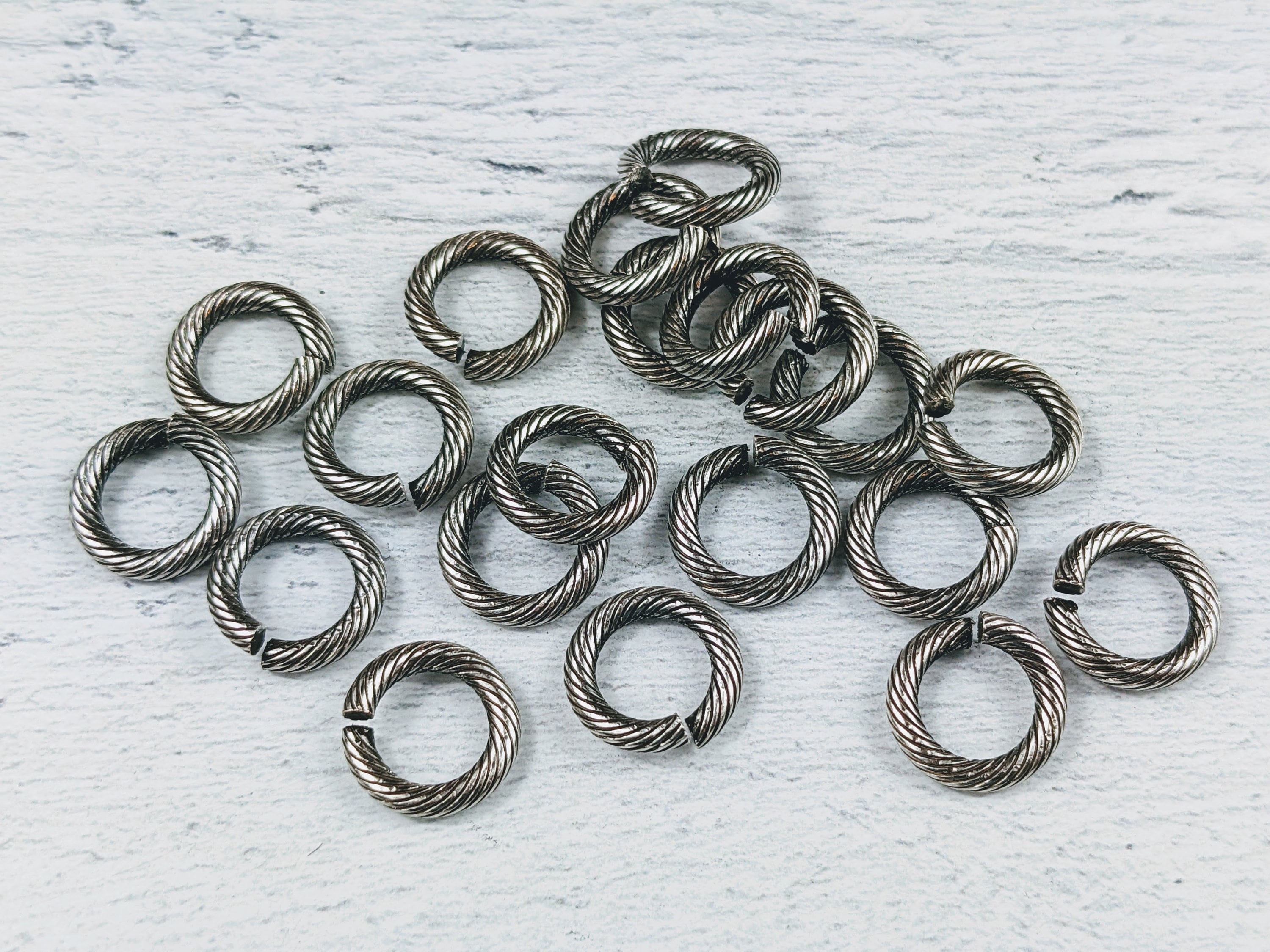 Jump Rings Burnished Silver, 4mm, 6mm, 8mm, 10mm, or 12mm, PK of 10, Brass  Jump Rings, OPEN Ring, Heavy 15 GA (1.8mm) Jump Rings, Fast Ship