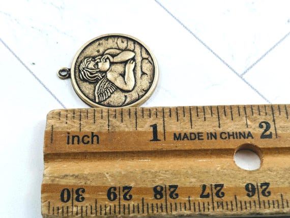 アンティーク真鍮製牛守護天使チャーム、天使、天使、22 mm 2個 - Etsy