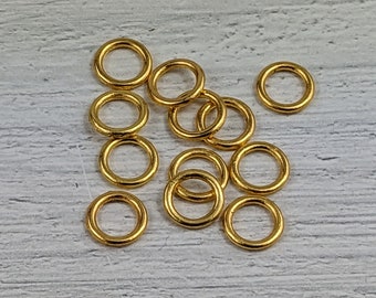 8mm Gold Plated Closed Jump Rings, 18g