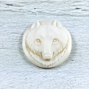 Hand Carved Water Buffalo Bone Wolf Head Bead, Round, 32mm