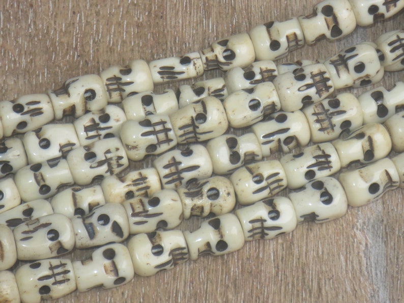 Carved Skull Skull Beads 10mm 108 Beads Skull Mala Beads Full Strand Bone Skull Tube Beads