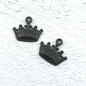 Rustic Brown Royal Crown Charms, 2pcs. 15x18mm
