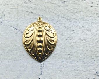 Matte Gold Plated Ornate Textured Leaf Drop Pendants, Charms, Nature, 40x30mm