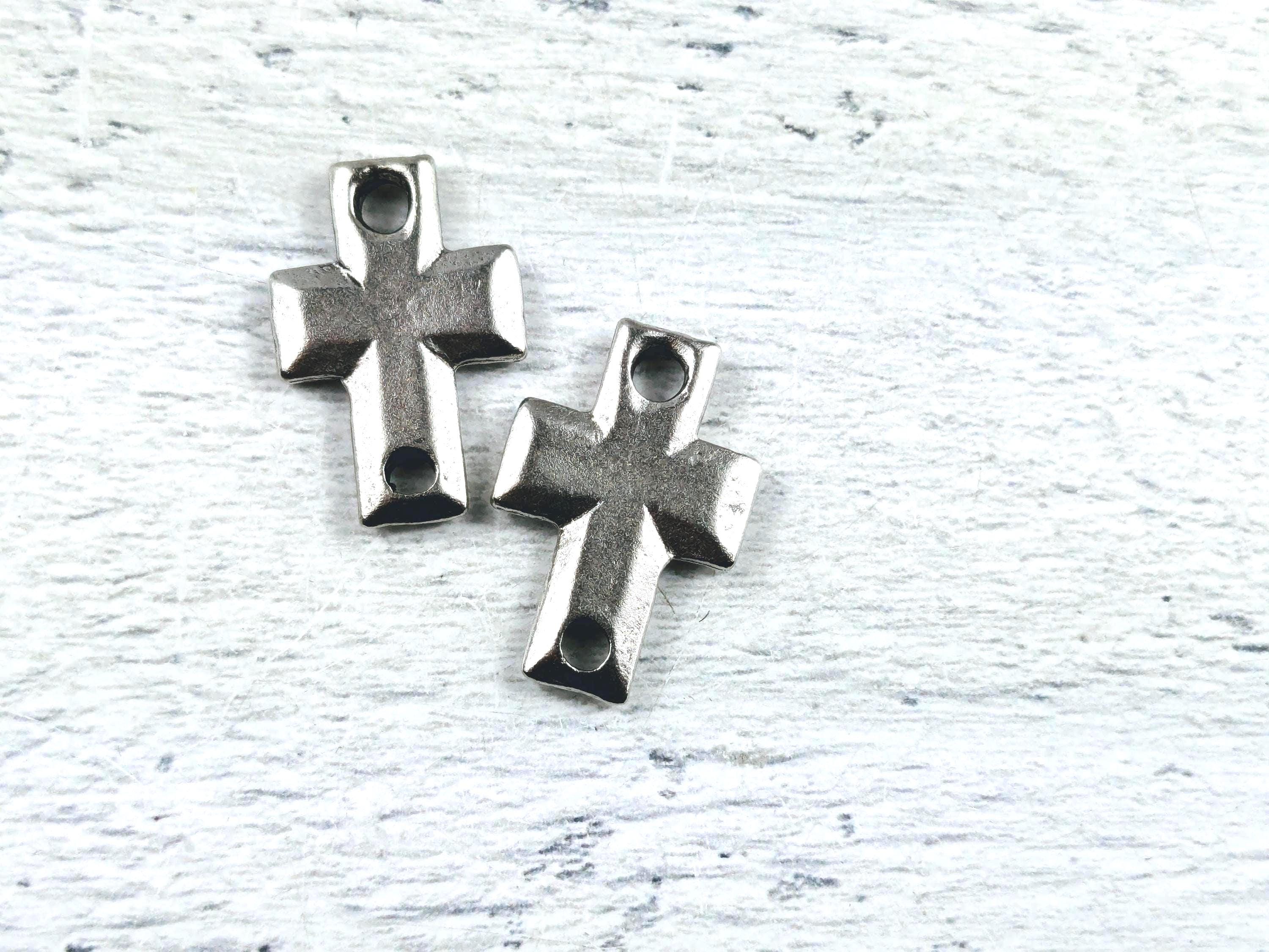 アンティークシルバー牛メッキクロスコネクター、チャーム、リンク 2個