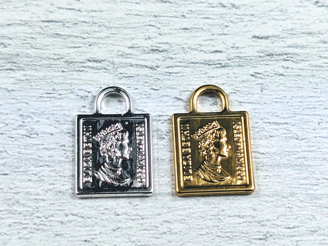 18K Gold or Silver Plated Credit Suisse Queen Elizabeth