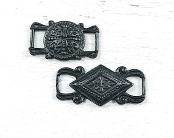 Conectores ornamentados rústicos chapados en negro mate, eslabones, 1 pieza, 32-38 mm,