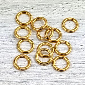 8mm Gold Plated Closed Jump Rings, 18g