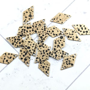 6pcs. Antique Brass Ox Plated Hammered Diamond Connectors, Links, Textured, 15x8mm