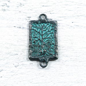 Connecteur rectangulaire arbre de vie soudé et patiné bleu, maillon, 38 x 20 mm, charme