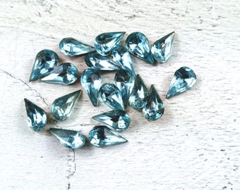 Vintage Faceted Aquamarine Czech Crystal Pear Cabochon, Foil Back, 15pcs. 13x7.8mm