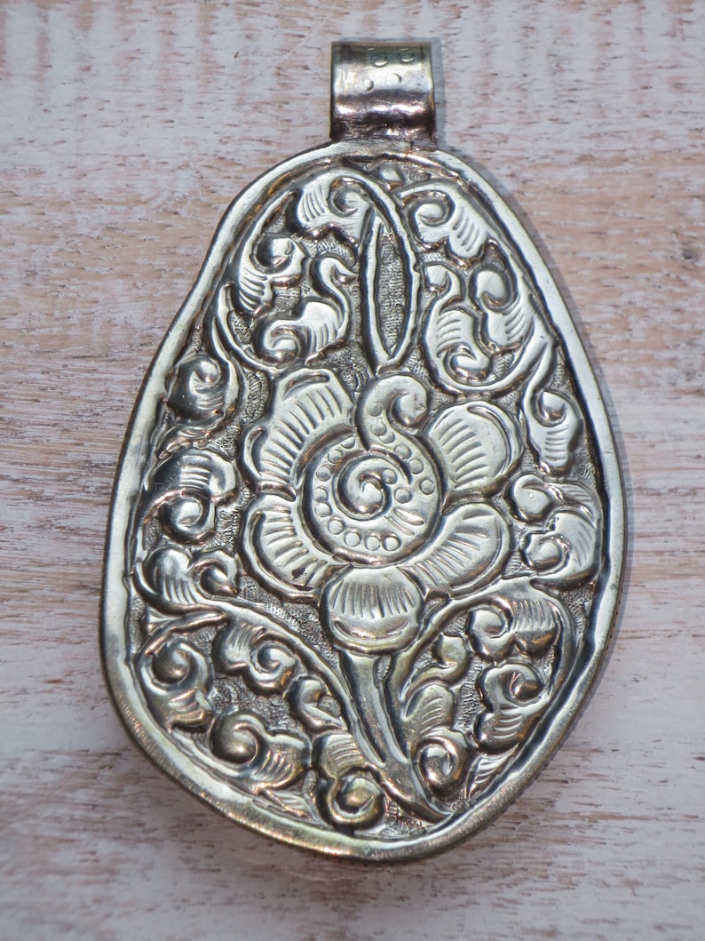 Tibet Pendant Tibetan Silver Carved Flower Repousse Pendant Large Tibetan Silver Repousse Botswana Agate Pendant