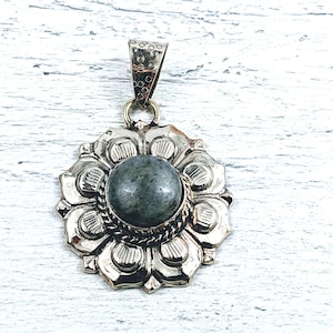 Tibetan Silver and Labradorite Gemstone Flower Pendant, Floral, Nepal, 38x57mm