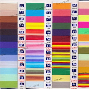 Puede incluir: Una carta de colores con 89 colores diferentes de hilo, etiquetados con números del 1 al 89. Los colores están dispuestos en filas y columnas, y cada color tiene un nombre correspondiente.