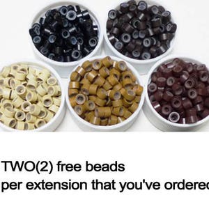 Puede incluir: Seis recipientes de microcuentas para extensiones de cabello en varios colores: marr&oacute;n claro, marr&oacute;n oscuro, negro y beige. &iexcl;Dos (2) cuentas gratis por cada extensi&oacute;n que haya pedido!