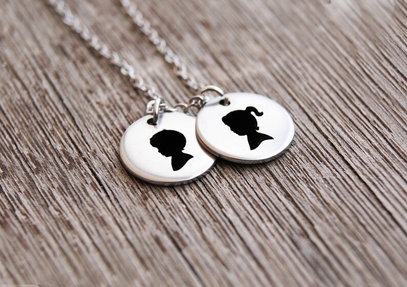 Custom Mothers Necklace Boy Girl Silhouette Kids Name Necklace Etsy