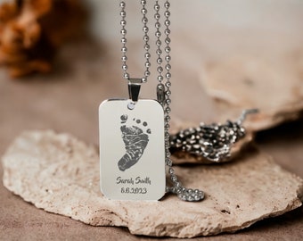 Geschenk für Papa Geschenk von Frau Baby Footprint Erster Vatertagsgeschenk Halskette Für Männer Benutzerdefinierte Hundemarke Halskette Vatertagsgeschenk Neues Papageschenk