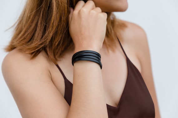 Etsy leather 2024 bracelet womens