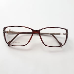 Stepper 30102 eyeglasses burgundy angular shaped women glasses medium size titanium temples with rhinestone new neu Brille