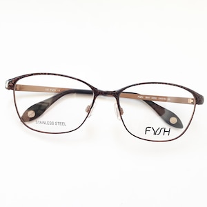 Könnte beinhalten: Braune Cat-Eye-Brille mit einem Edelstahlrahmen und dem Wort "FYSH" auf der rechten Linse.