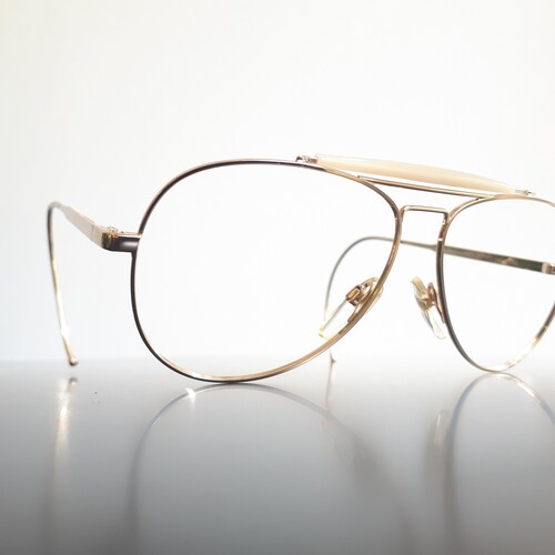 Nigura 541 eyeglasses gold aviator shaped men glasses from Germany shops medium size cable arms vintage 1980 eyewear NOS neu Brille