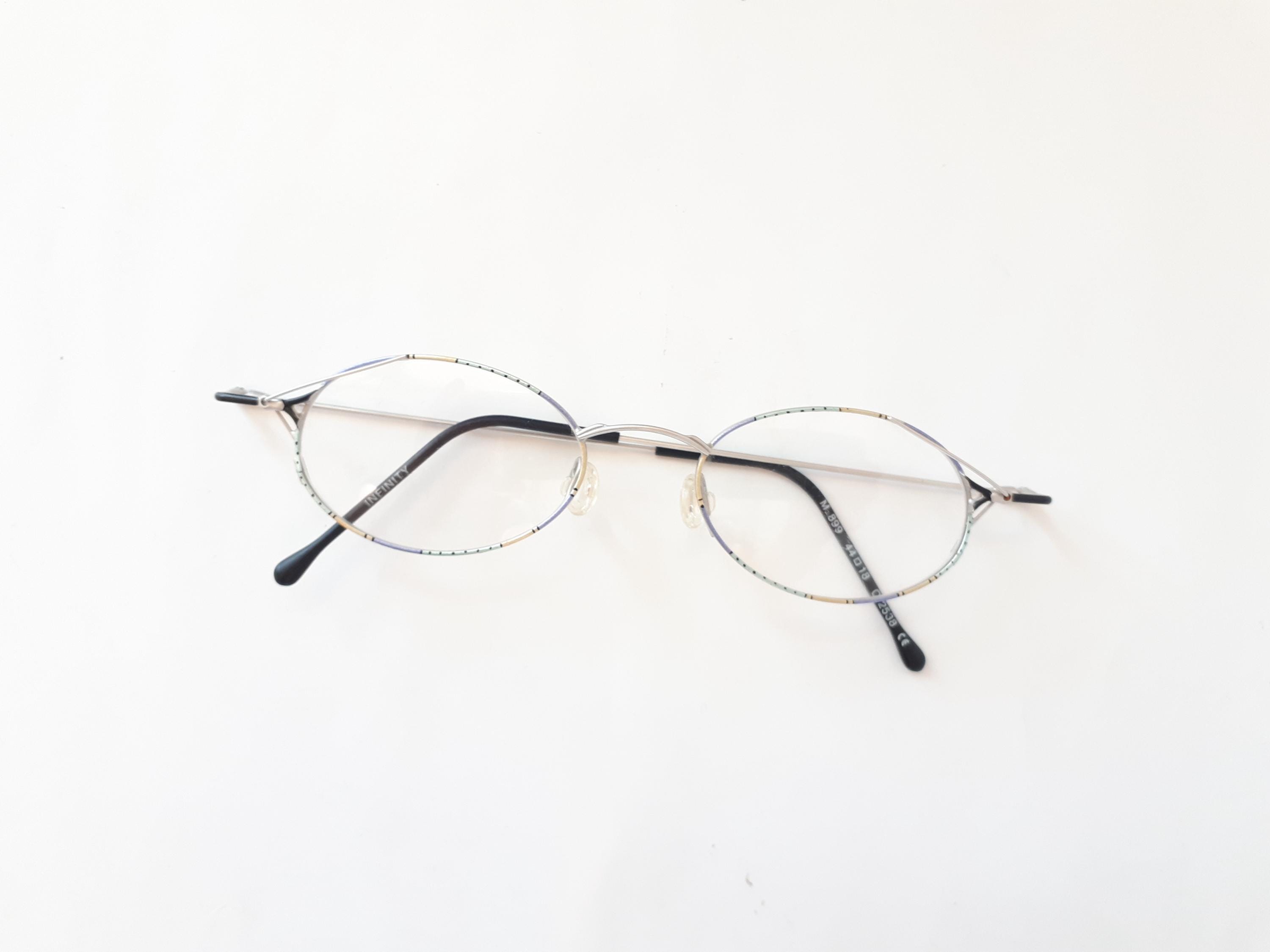 Come Scegliere Gli Occhiali Vintage Perfetti Per Il Tuo Stile Unico - Foto 2