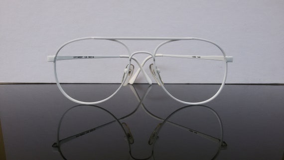 aviator frame / Ray-Ban stlye / white glasses / me