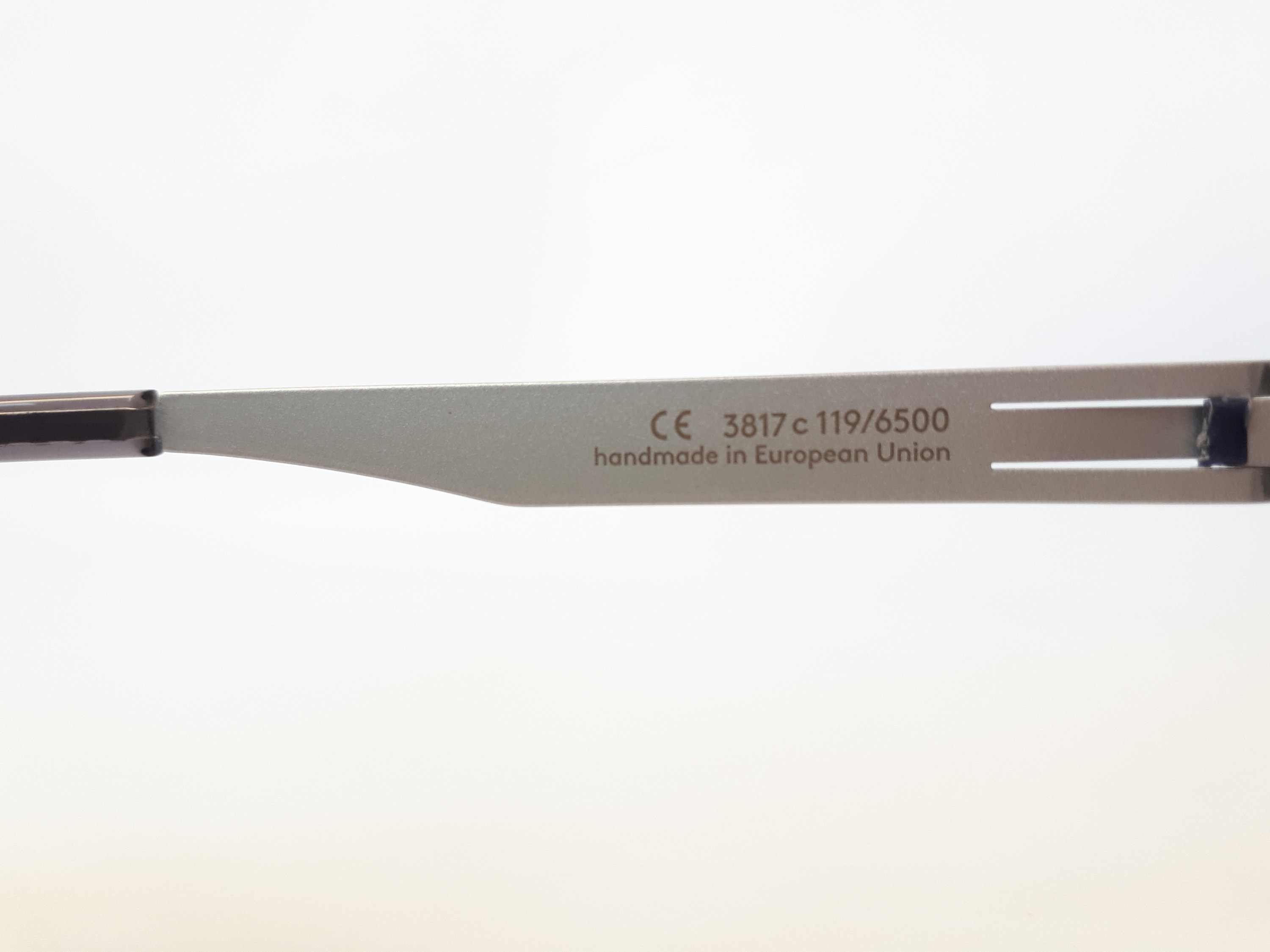 Ovvo Optics 3817 C 119/6500 Sunglasses Titanium Deep See  display picture 3
