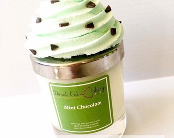 Mint Chocolate Scented Cupcake Candle