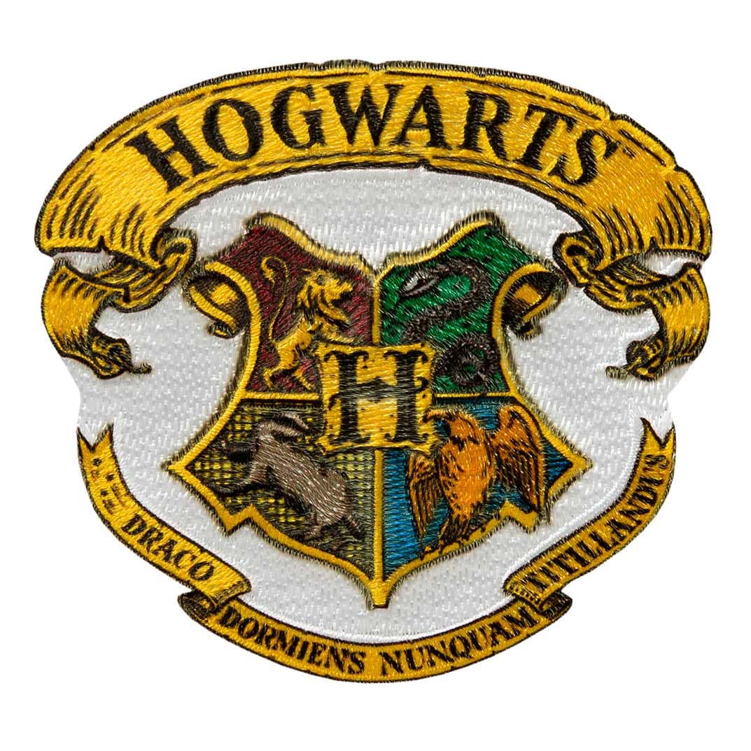 Mono Quick - Harry Potter Hogwarts Appliqué, Iron-on Patch, Gryffindor  Slytherin Hufflepuff Ravenclaw Crest - Etsy, image size:1073x1073